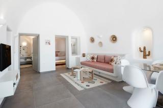 Finikia -Foinikia - Luxury Cave - A Wonderful 2 Bedroom Villa - Hot Tub - 7
