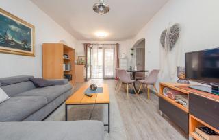 Cozy Home In Povljana With Jacuzzi - Povljana (Pogliana) - 8