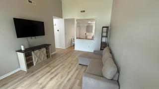 Cozy 2BR Hideaway - I Heart Jacksonville - Jacksonville - 9