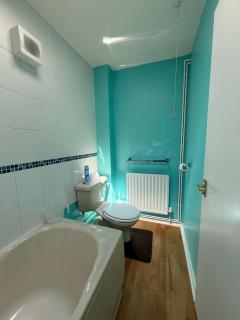 Cosy Apartment with Private Access and Kitchenette in Guildford - Worplesdon - 3