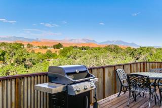 5 Mi to Arches NP Canyon-View Hideaway with Deck! - 9