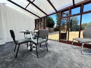 NEAR AIRPORT Fully Detached Home with 2 Off-Street Parking Spaces - Sunbury Common - 5