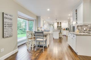 Sunroom, Dining Pavilion and More Gem on Burt Lake! - 2