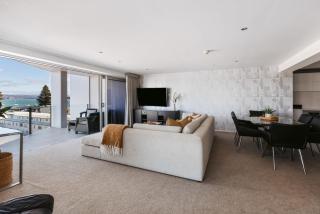 5th Floor Mount Retreat Space Style & Sea Views - 2