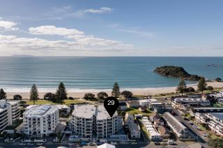 5th Floor Mount Retreat Space Style & Sea Views - 4