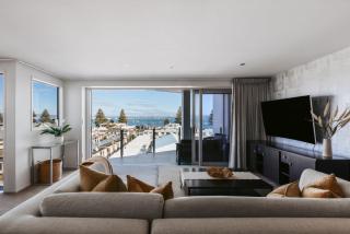 5th Floor Mount Retreat Space Style & Sea Views - 1
