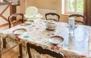 2 Bedroom Amazing Home In Janville - Janville - 6