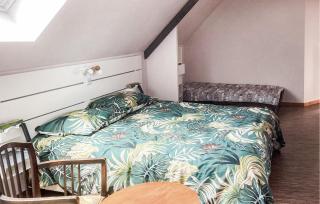 2 Bedroom Amazing Home In Janville - 3