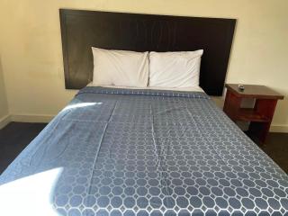 Delux Inn - 9