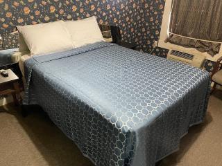 Delux Inn - 1