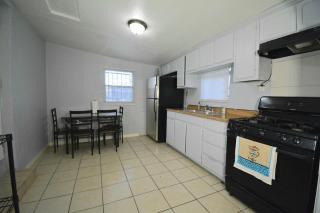 Corner Gem Near Yarbrough Zaragoza I10 unit 1 - 1
