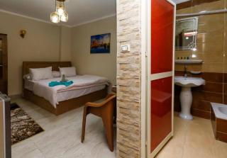 bright star pyramids hotel & jacuzzi - Kairo - 3