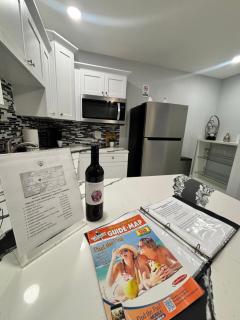 Grey Novo Studio + free-parking&wifi - Tampa - 8