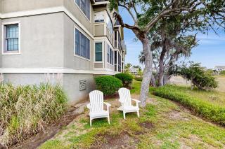 Bay Pointe 2119 - 8
