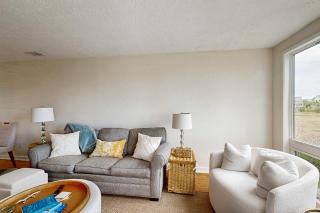 Bay Pointe 2119 - 5