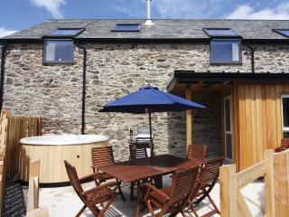 Smithy Barn - Hw7592 - 0