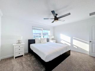 Impressive Hideaway with Private Pool and access to 2 Clubhouses - 7