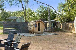 Camp Comfort - Comfort - 1