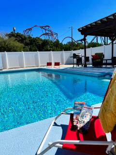 Busch Gardens Deluxe Edition w/heatedpool - 4
