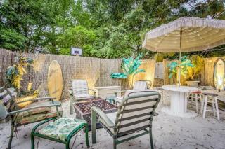 Tiki Bliss Pool & Resort Vibe - Navarre - 5