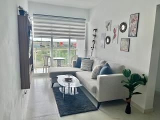 Nice and Cozy Condo with Pool - 8