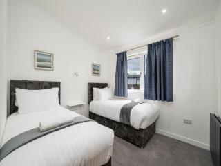 PADDOCK LODGES DELUXE 3 BED CHALET - Perth - 5