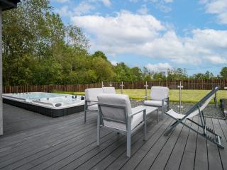 PADDOCK LODGES EXECUITVE 4 BED VILLA - Perth - 6