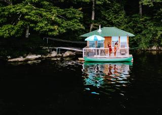 Nautilus Floating Island Cabin - Monmouth - 8