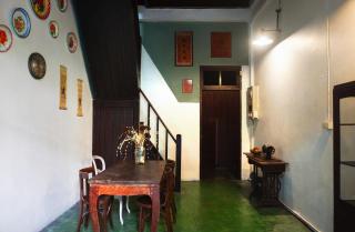 Colonial shophouse with terrace in Chinatown - - 8