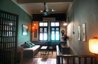 Colonial shophouse with terrace in Chinatown - - 4