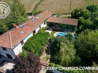 Domaine de Campagne : Charme Authentique avec Piscine et Spa - FR-1-496-364 - 0