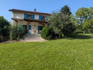 Maison spacieuse avec spa, ping-pong et baby-foot, idéale pour détente en famille - FR-1-589-828 - La Chapelle-aux-Bois - 0