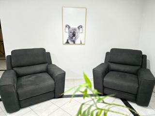 Affordable & cosy, close to train station, CBD & Airport - 8