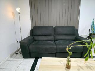 Affordable & cosy, close to train station, CBD & Airport - 4