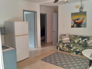 Sunlight Apts - 8