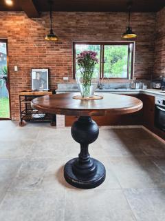 Avas Blue Tagaytay Vacation House with Pool - Kaybagal - 8
