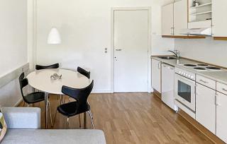 1 Bedroom Amazing Apartment In Nexø - 4