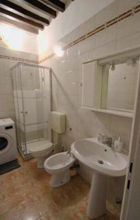 Beautiful Center Apartments - posti auto privati prenotabili - Parma - 6