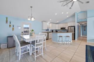 200 Madison Avenue - Cape Canaveral - 1