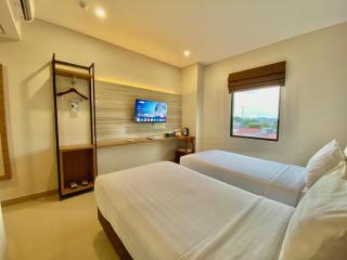 Front One Hotel Gombong - Gombong - 2