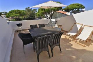 Charming Vale Do Lobo Villa Casa Vale Do Lobo 832A 3 Bedrooms Short Walk To Praca - Vale do Lobo - 4
