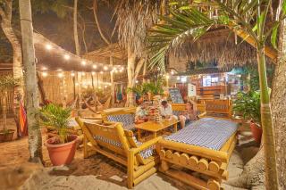 HIDDEN HOUSE PARTY HOSTEl - Montañita - 8