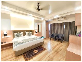 Hotel The Grand # Resort Near Marine Drive Road - Sea Beach - Wifi-Parking -Restaurant & Swimming Pool Facilities - All Room Spacious and Fully Air Conditioned Rooms With Attached Balcony - Top Rated Four Star Hotel In Puri - Puri - 6