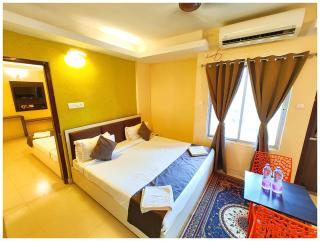 Hotel The Grand # Resort Near Marine Drive Road - Sea Beach - Wifi-Parking -Restaurant & Swimming Pool Facilities - All Room Spacious and Fully Air Conditioned Rooms With Attached Balcony - Top Rated Four Star Hotel In Puri - Puri - 2