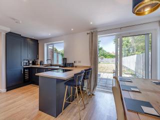 Harold House - 9