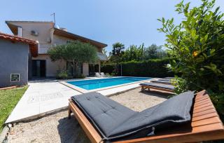 Nice Home In Srinjine - Srinjine - 4
