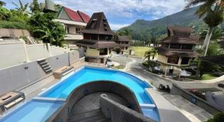 Sapadia Hotel Parapat - Parapat - 9