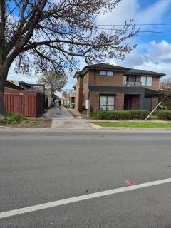 Sredna Home - Braybrook - 5