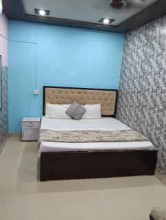 The Rainbow Residency guest house - 6