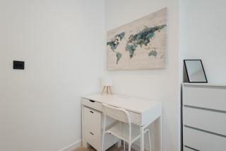 Grand Central Flat - Perfect for Families - Contractors - Professionals - Long Stay Rates Available - 4